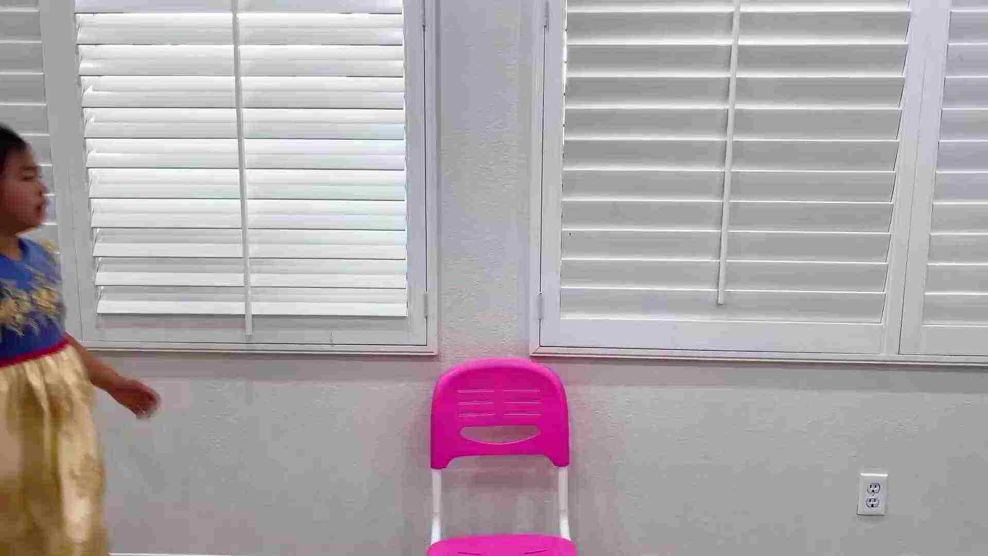 A Rainbow Toothbrush Song img